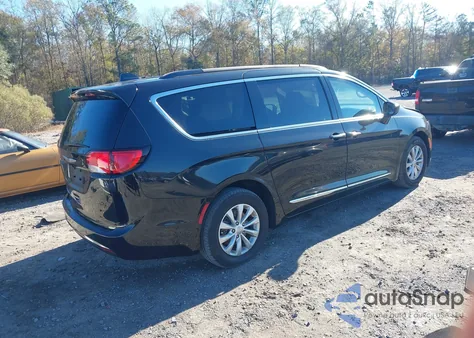 2017 Chrysler Pacifica Touring-L from USA, damaged, VIN 2C4RC1BG1HR759448